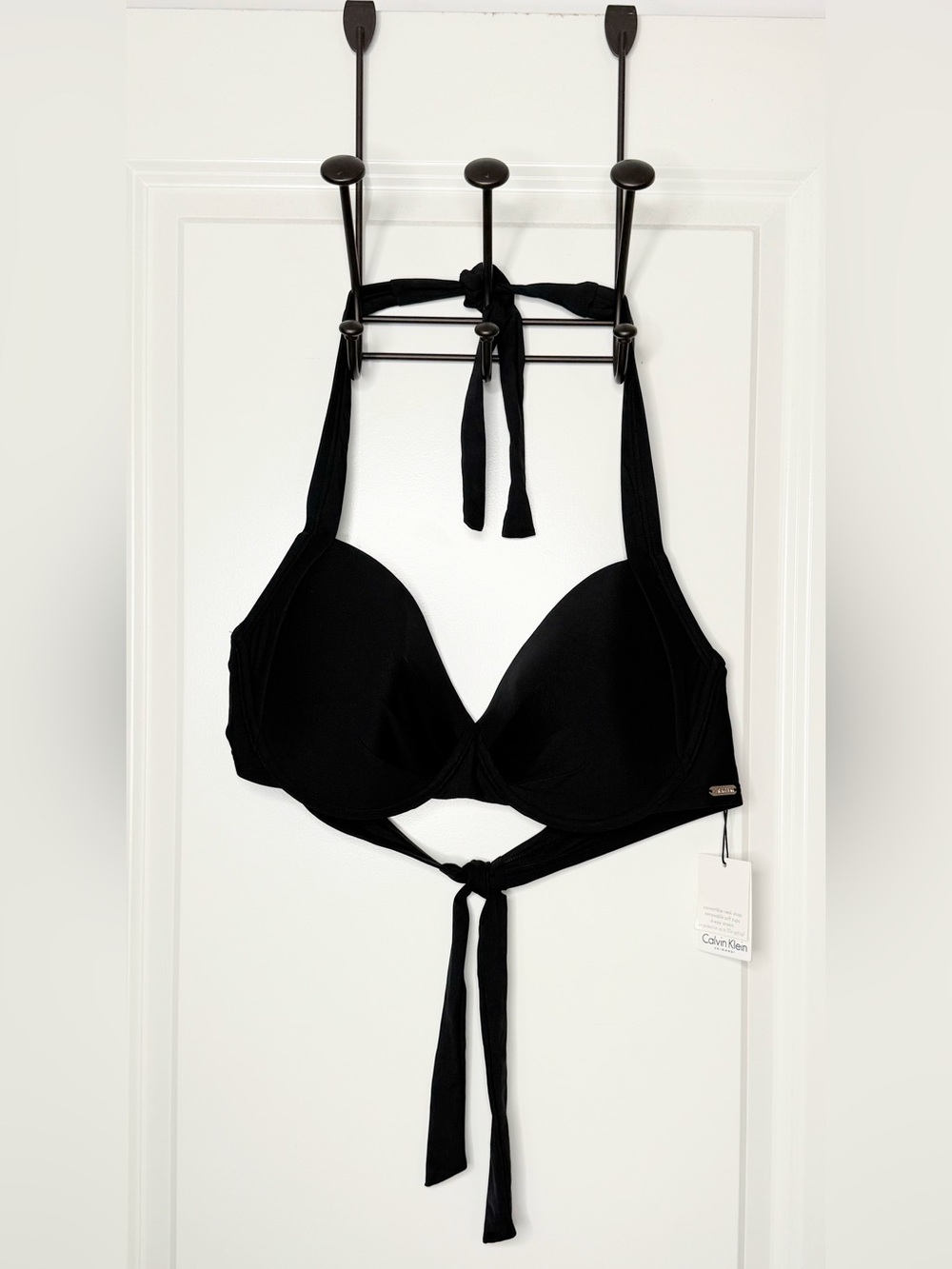 Calvin Klein Women XL Black Halter Bikini Top Underwire Padded NWT Swimwear